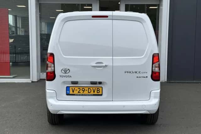 Toyota Proace (2024) thumbnail 7