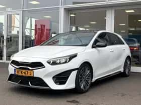Kia Ceed (2025) thumbnail 2