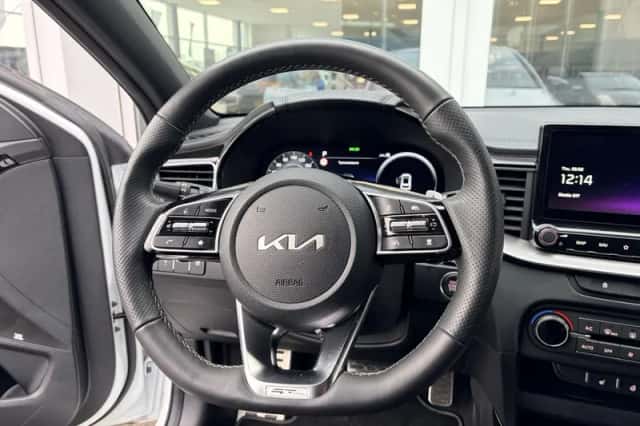 Kia Ceed (2025) thumbnail 16