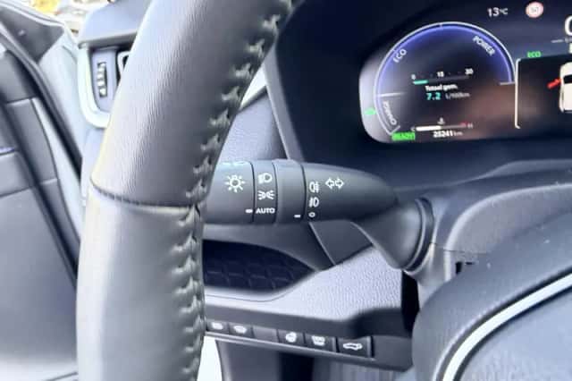 Toyota RAV4 (2025) thumbnail 17