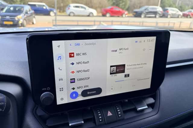 Toyota RAV4 (2025) thumbnail 23