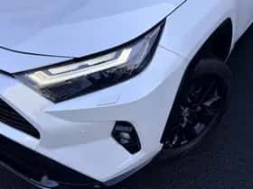 Toyota RAV4 (2025) thumbnail 5