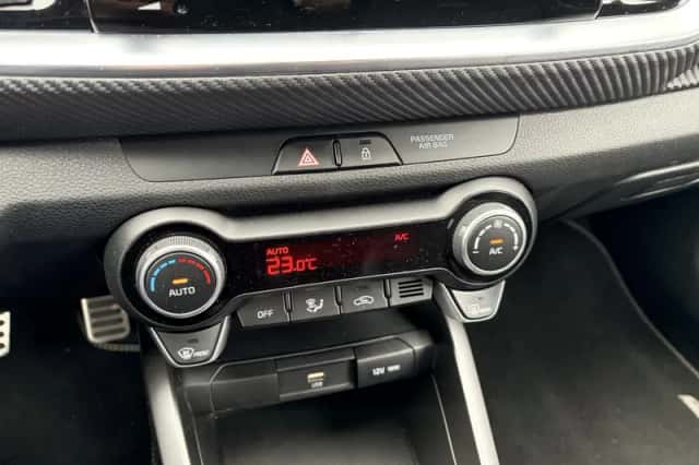Kia Stonic (2025) thumbnail 28
