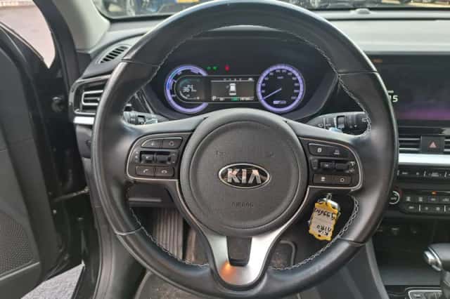 Kia Niro (2019) thumbnail 21