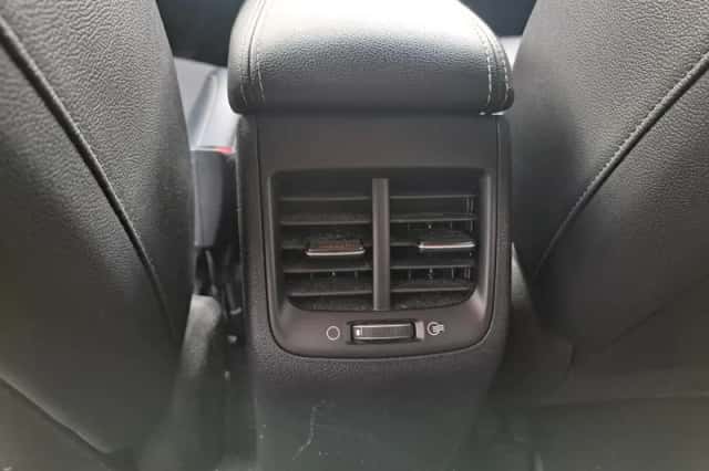 Kia Niro (2019) thumbnail 22