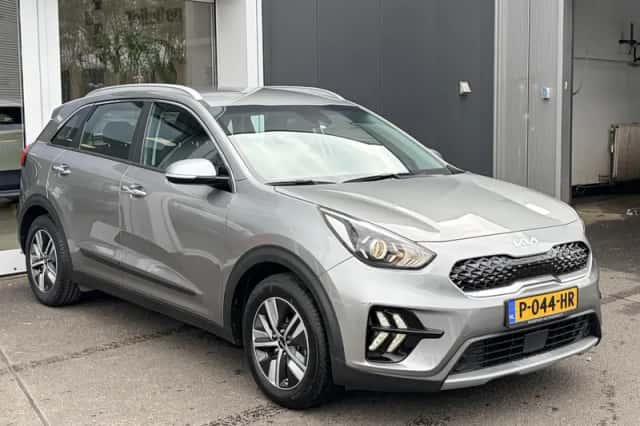 Kia Niro (2022) thumbnail 2