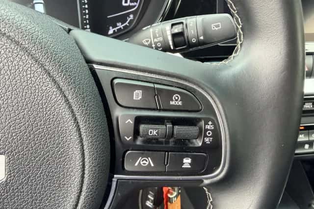 Kia Niro (2022) thumbnail 11