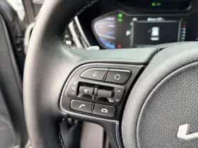 Kia Niro (2022) thumbnail 10