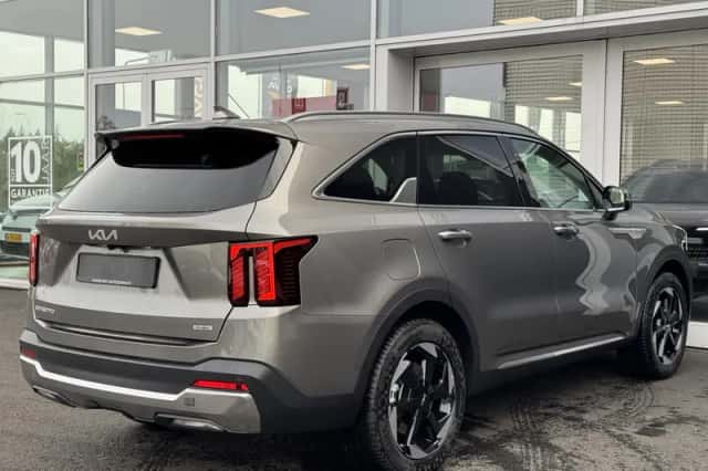 Kia Sorento (2026) thumbnail 6