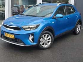 Kia Stonic (2024) thumbnail 2
