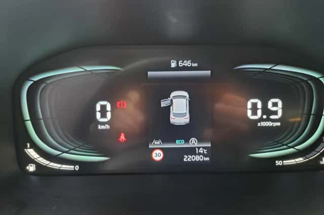 Kia Stonic (2024) thumbnail 11