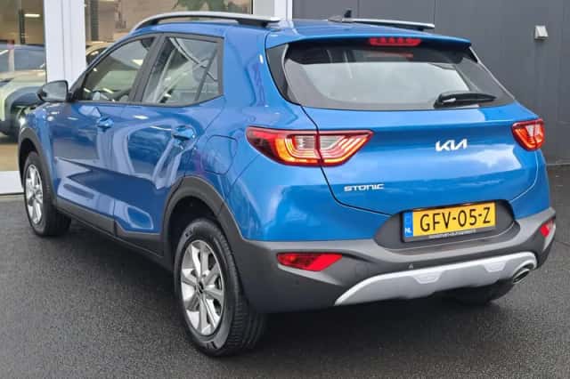 Kia Stonic (2024) thumbnail 6
