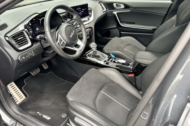 Kia Proceed (2024) thumbnail 14