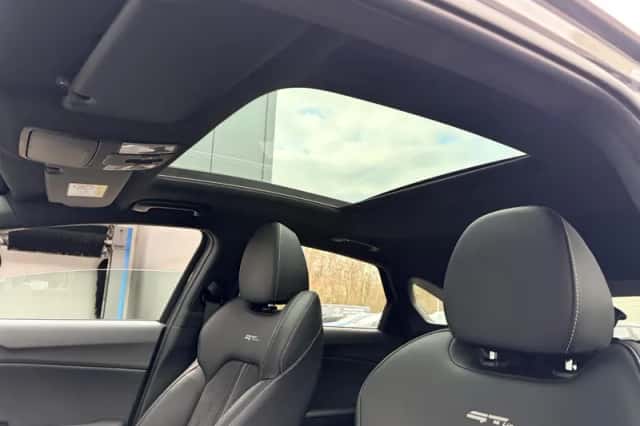 Kia Proceed (2024) thumbnail 17