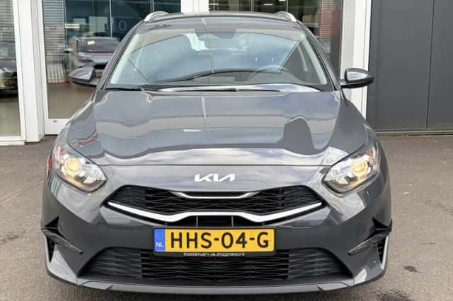 Kia Ceed Sportswagon (2025) thumbnail 4