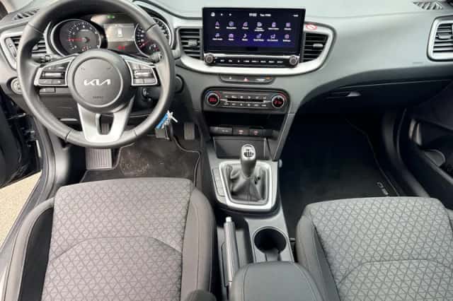Kia Ceed Sportswagon (2025) thumbnail 9