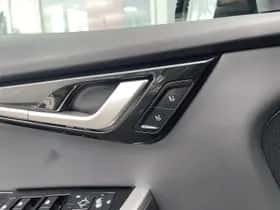 Kia EV6 (2024) thumbnail 12