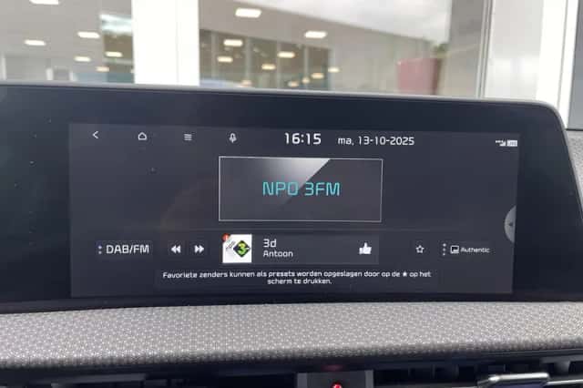 Kia EV6 (2024) thumbnail 21