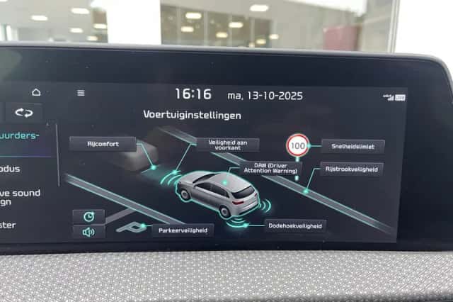 Kia EV6 (2024) thumbnail 22