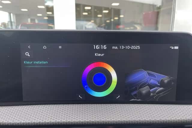 Kia EV6 (2024) thumbnail 36