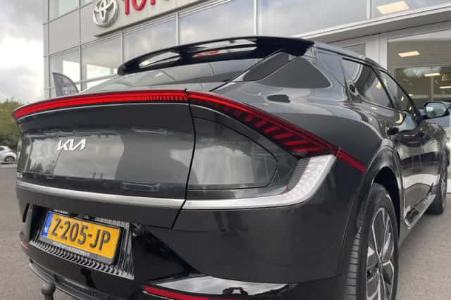 Kia EV6 (2024) thumbnail 8