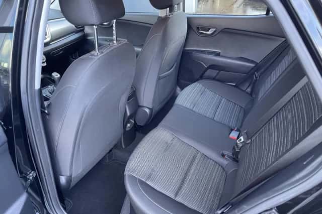Kia Stonic (2024) thumbnail 11