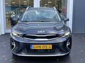 Kia Stonic (2024) thumbnail 3