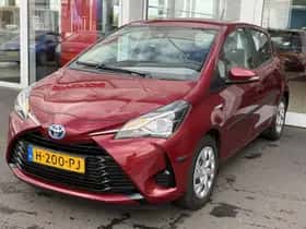 Toyota Yaris (2020) thumbnail 4