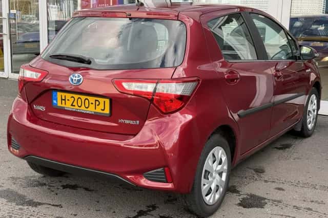 Toyota Yaris (2020) thumbnail 7