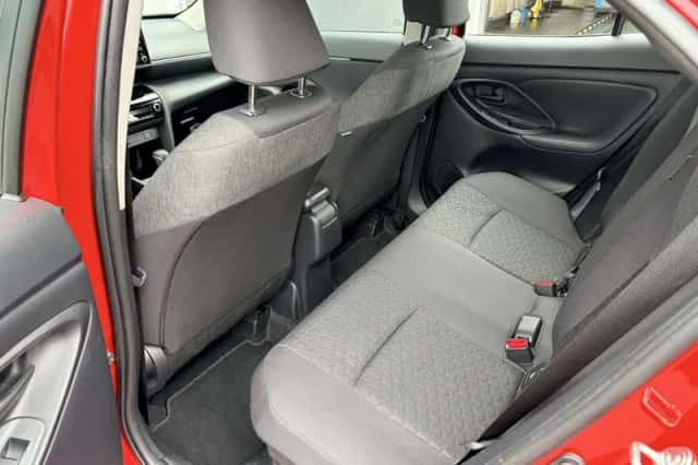 Toyota Yaris Cross (2022) thumbnail 23