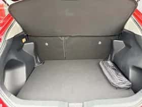 Toyota Yaris Cross (2022) thumbnail 24