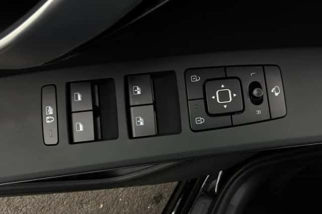 Kia Niro EV (2025) thumbnail 27