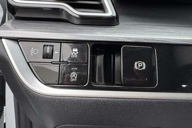 Kia Sportage (2024) thumbnail 15
