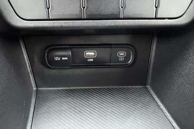 Kia Sportage (2024) thumbnail 16
