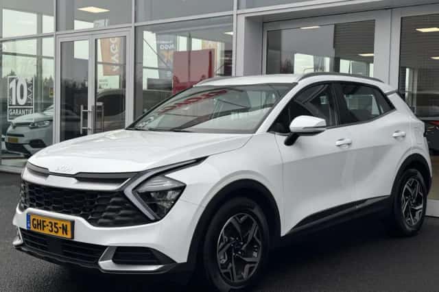 Kia Sportage (2024) thumbnail 4