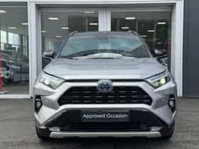 Toyota RAV4 (2024) thumbnail 2