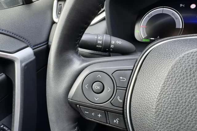 Toyota RAV4 (2024) thumbnail 13