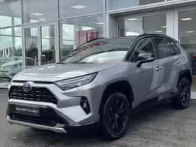 Toyota RAV4 (2024) thumbnail 4