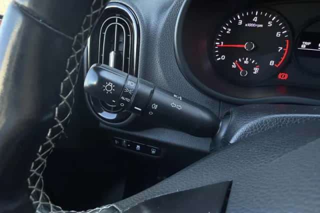 Kia Picanto (2020) thumbnail 13