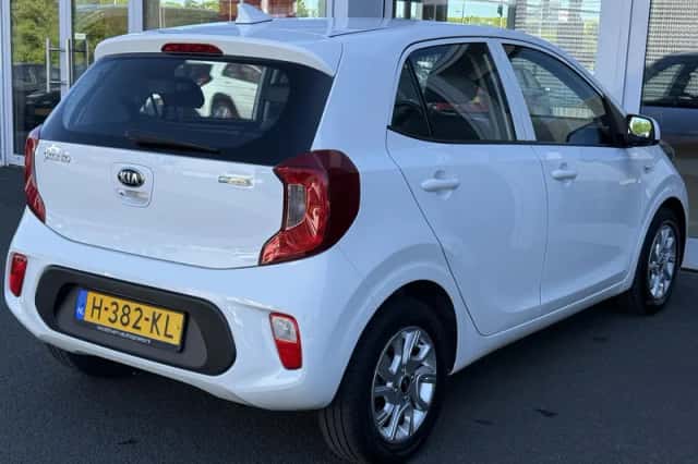 Kia Picanto (2020) thumbnail 7