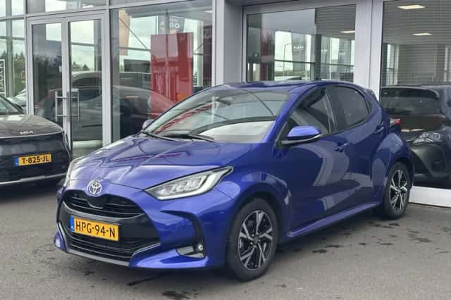 Toyota Yaris (2025) thumbnail 4