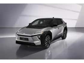 Toyota bZ4X (2026) thumbnail 2