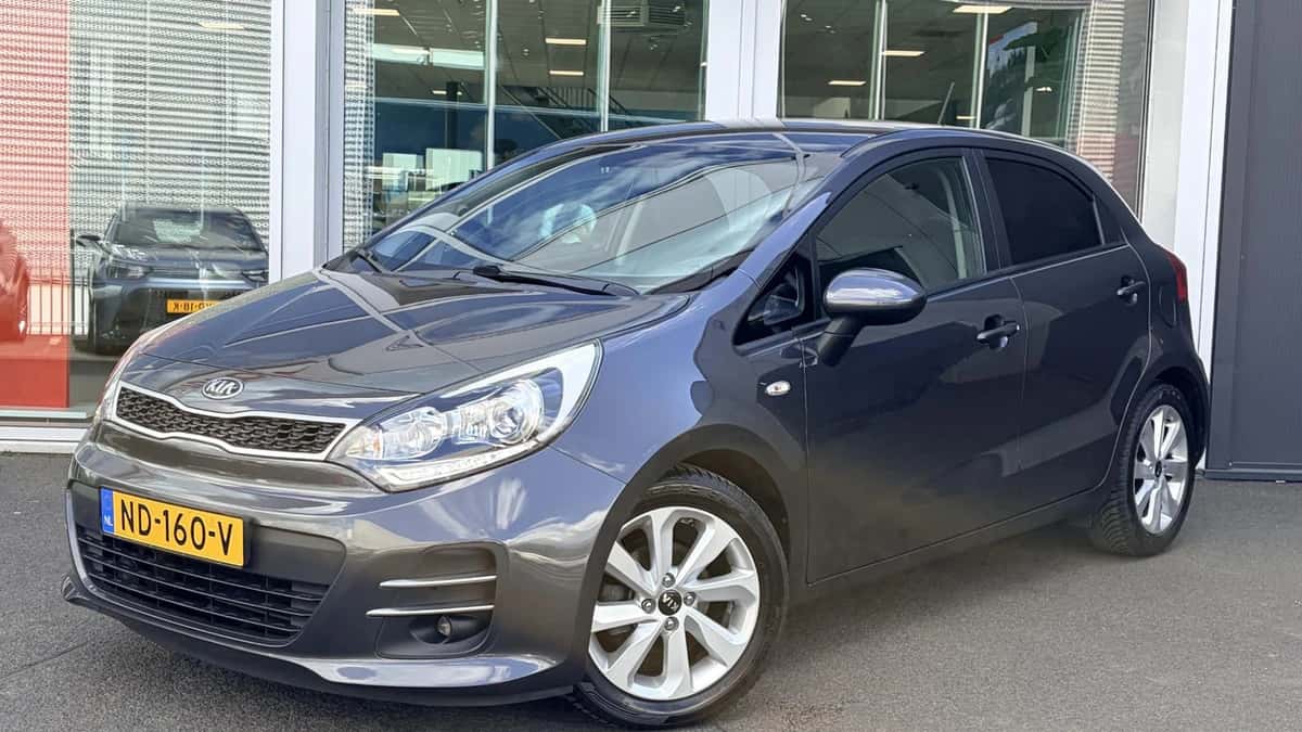 Kia Rio (2017) — foto 1