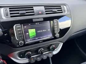 Kia Rio (2017) thumbnail 22