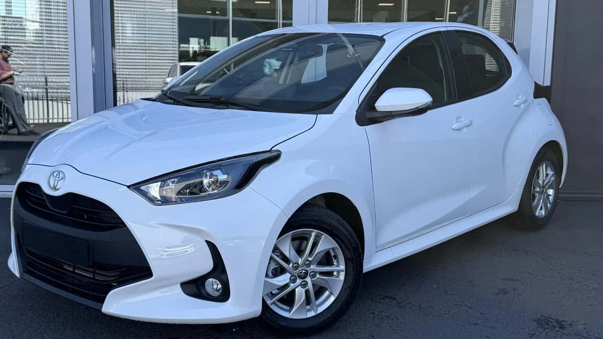 Toyota Yaris (2026) — foto 1