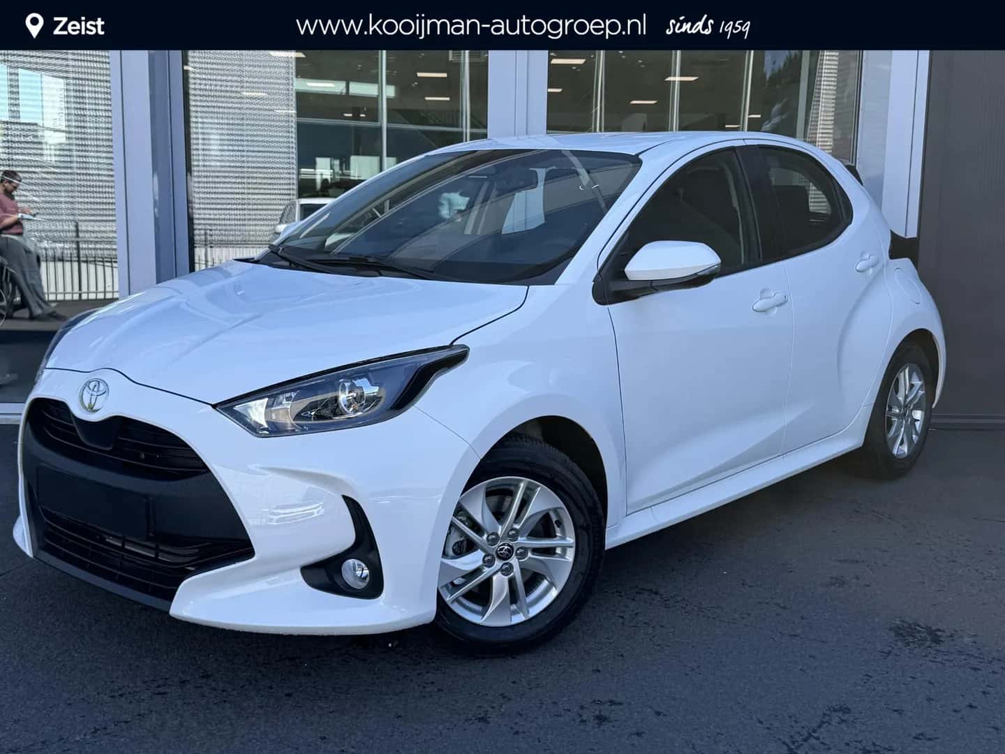 Toyota Yaris (2026) — foto 1