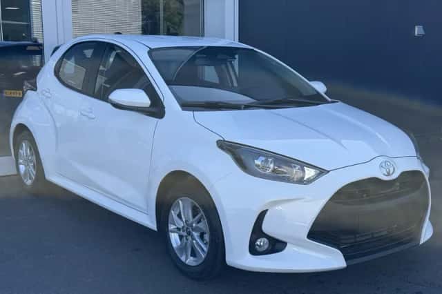 Toyota Yaris (2026) thumbnail 2