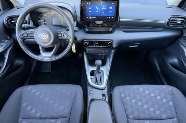 Toyota Yaris (2026) thumbnail 9
