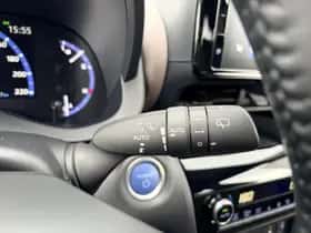 Toyota Yaris Cross (2022) thumbnail 17