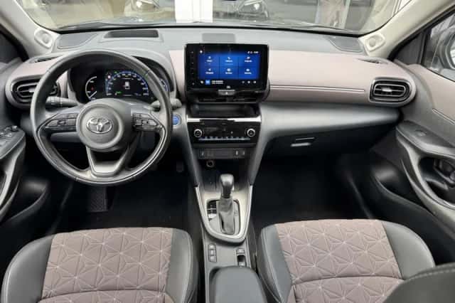 Toyota Yaris Cross (2022) thumbnail 9